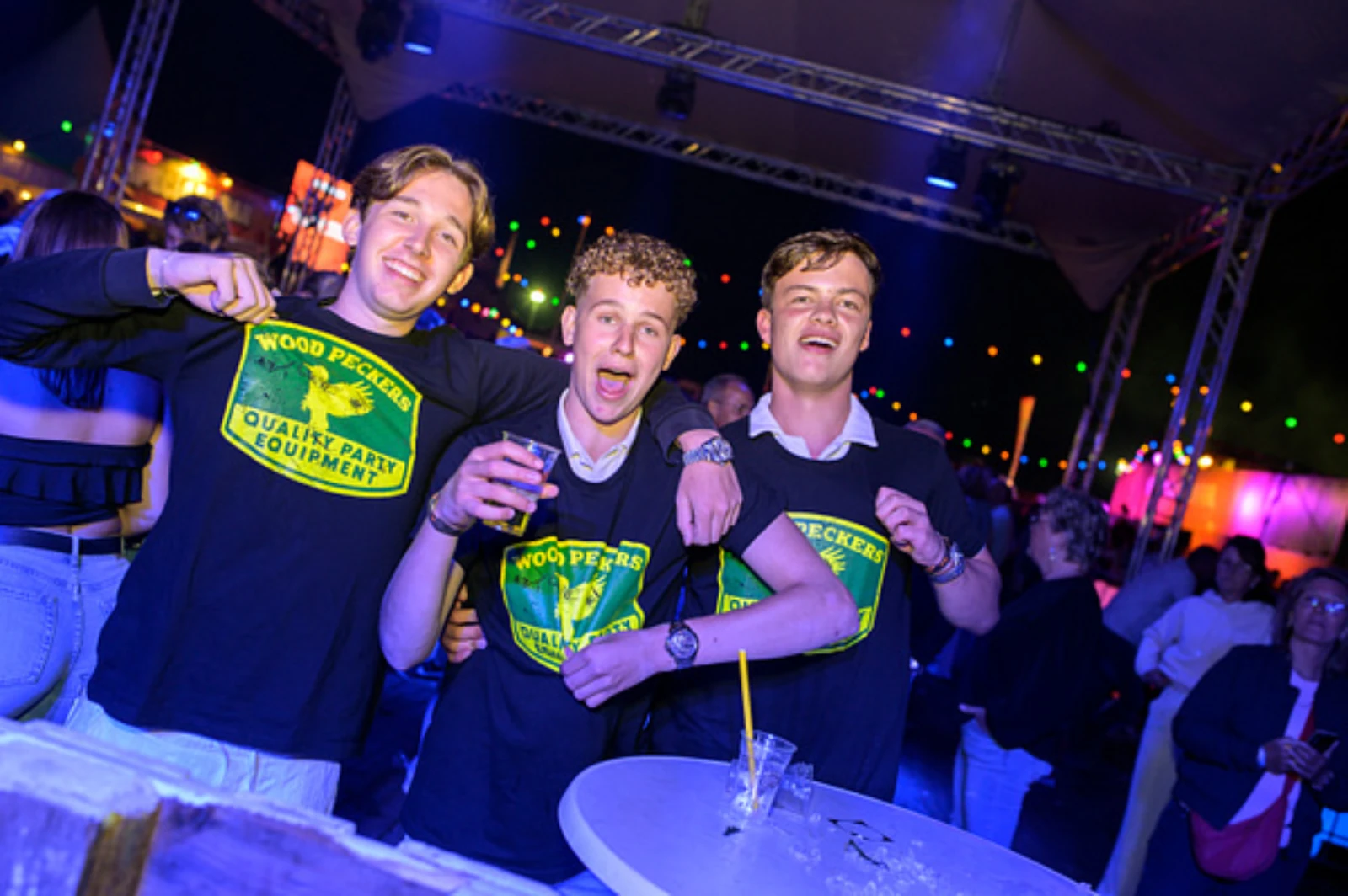 Publiek bij een optreden van Woodpeckers